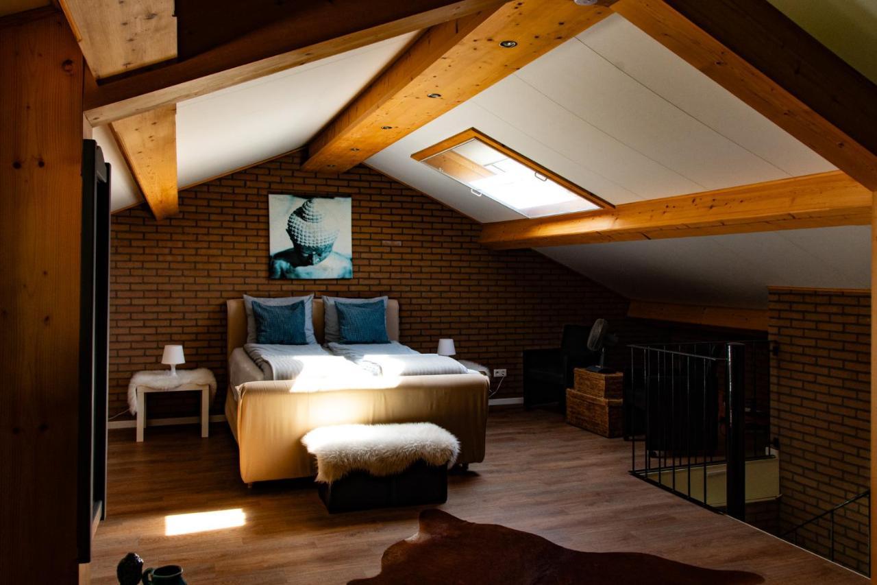 Bed And Breakfast Lindershoeve Bergeijk Luaran gambar