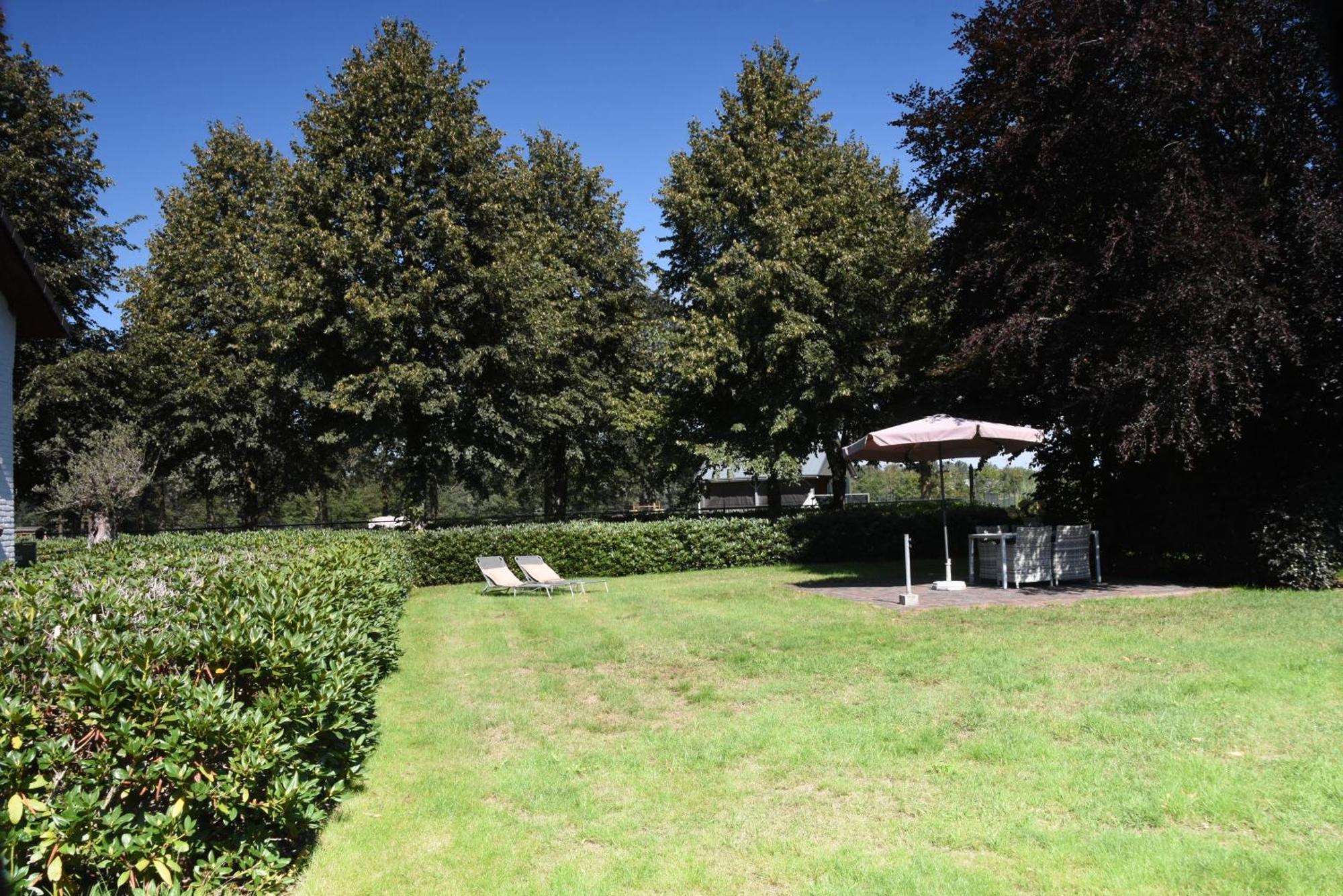 Bed And Breakfast Lindershoeve Bergeijk Luaran gambar