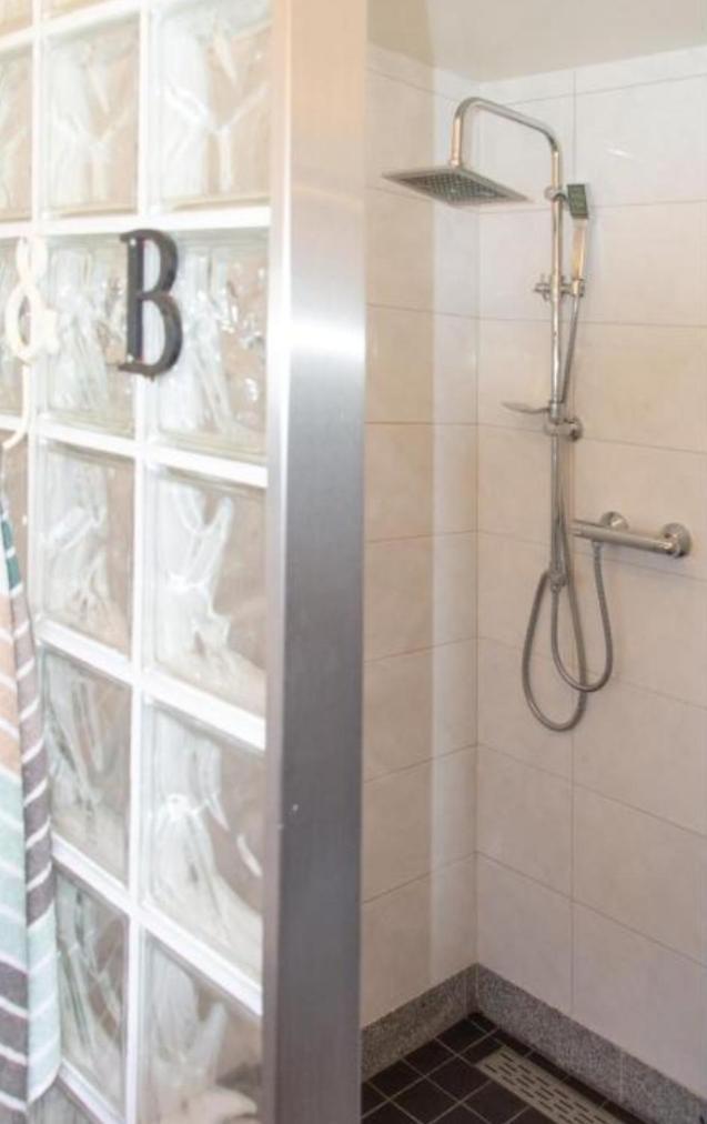 Bed And Breakfast Lindershoeve Bergeijk Luaran gambar
